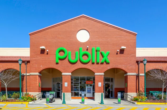Front entrance of a Publix store