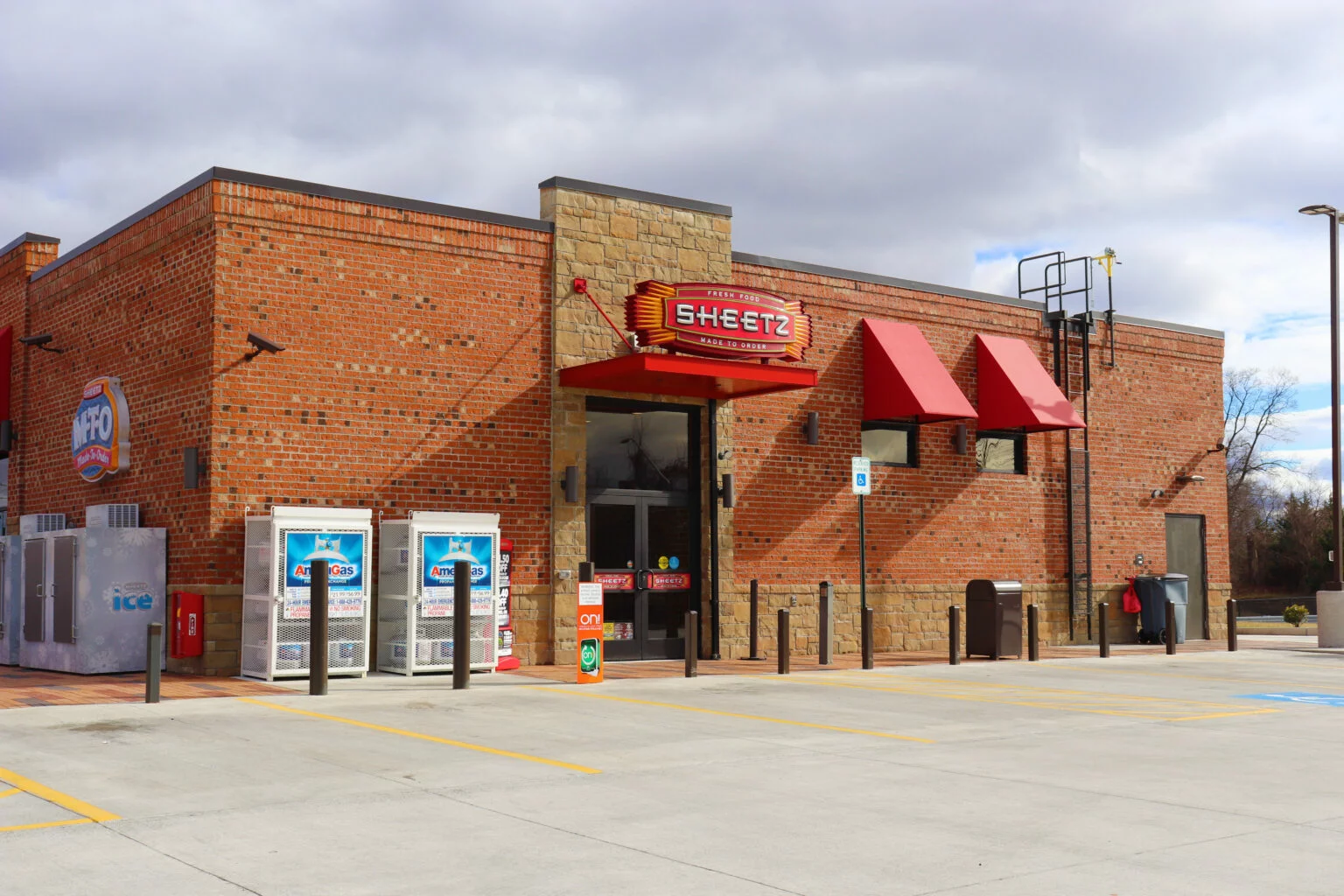 Exterior of a Sheetz location