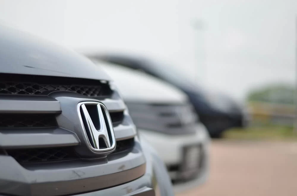 Honda hood ornament