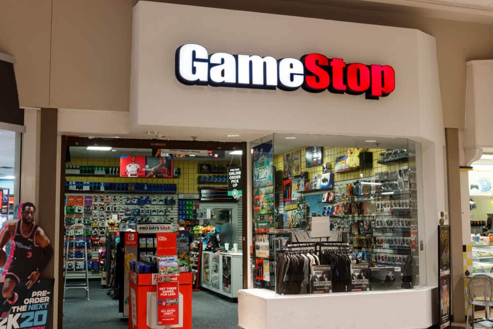 Entrance to a GameStop store inside of a mall