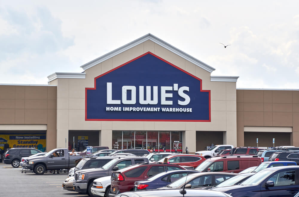 Lowe's parking lot and storefront