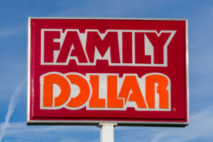 Family Dollar sign outside of a store location