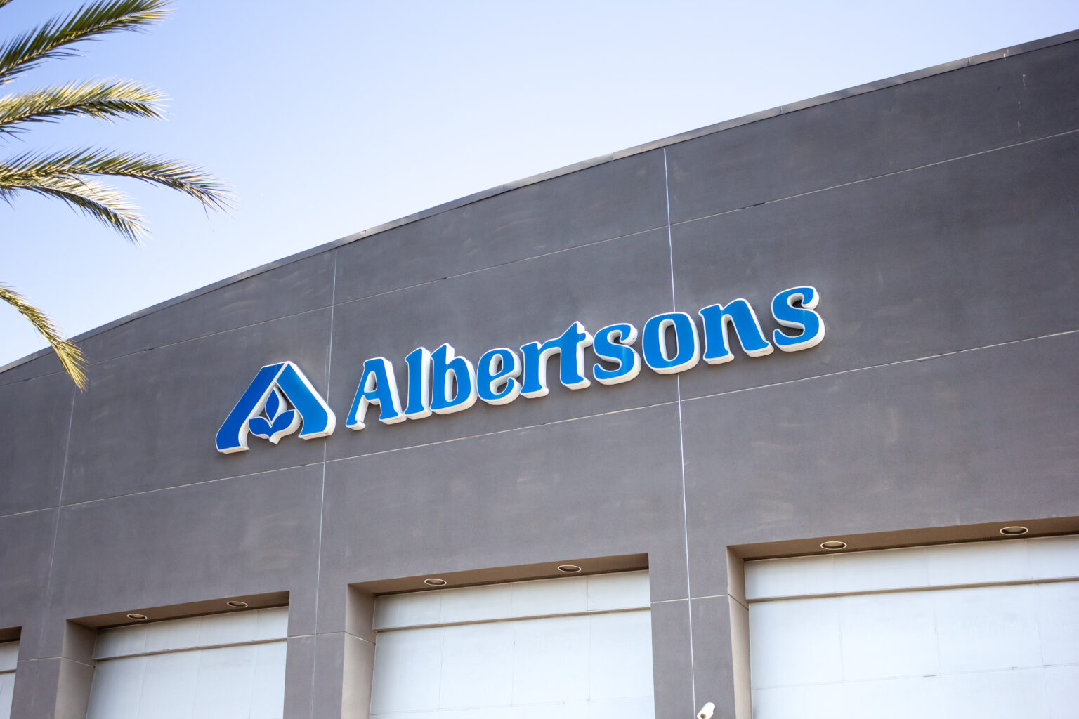 Exterior of an Albertsons store