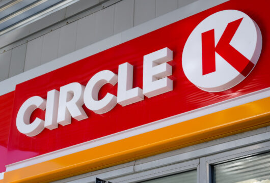 Sign above the front entrance of a Circle K convenience store