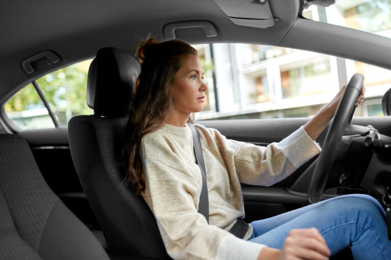 is there an age limit to rent a car in california