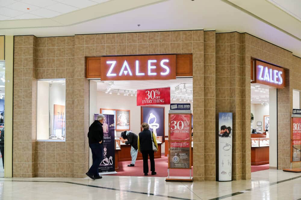 Zales storefront in a mall
